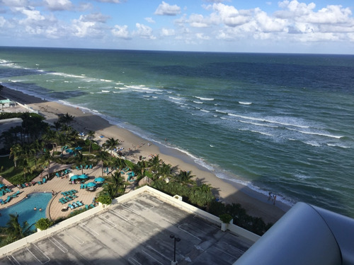 Imagen 12 de 14 de Hollywood - Miami - The Tides