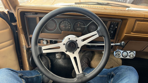 Chevrolet Chevy Nova Concours V8 305 Mecanico