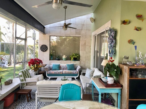 Casa En Venta En Lomas De Cocoyoc