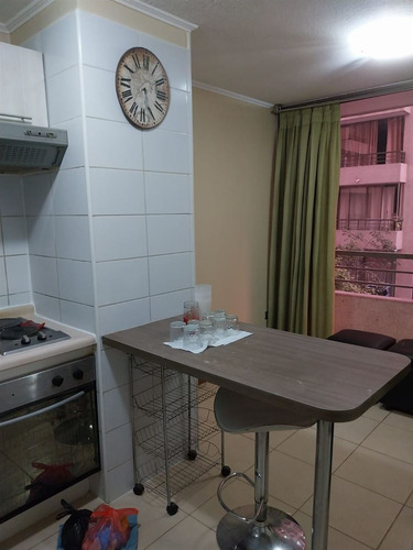Un Dormitorio Los Heroes Amoblado