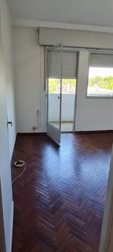 1 Dormitorio Grande, Balcón, Tza Lavadero, G.c $ 1.400