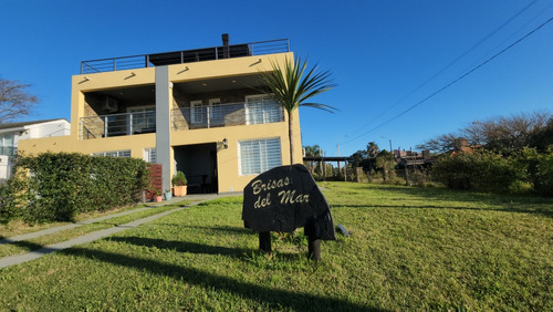 Atlántida Frente Al Mar De 3 Dormitorio, 4 Baños, Etc.