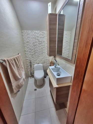 Imagen 6 de 11 de Se Alquila Espectacular Apto Duplex Res. Pueblo Viejo
