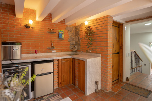 Imagen 25 de 30 de Town House Con Terraza En Venta - La Boyera Mls #23-25799cfj