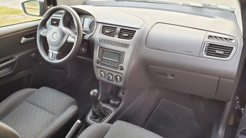 Imagen 12 de 14 de Volkswagen Fox Comfortline 2014 85.000km Excelente Estado