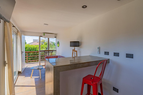 Venta Dueño Directo - Complejo De Viviendas En Contenedores Con Vista Al Mar En Barrio Los Acantilados - Mar Del Plata*