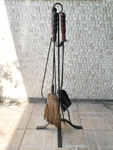 Imagem 4 de 4 de Conjunto Limpeza Lareira Ferro Usado 84 Cm