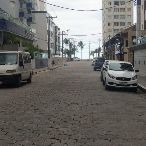 Imagem 4 de 25 de Apartamento Com 138m2 De Área Útil, Sendo 3 Quartos 1 Suíte 2 Vagas, Sacada Vista Mar E Morro, Entrada 150 Mil