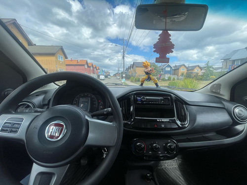 Fiat One Way 2016 Gris