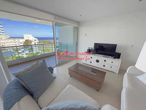 Apartamento Con Vista A La Playa Brava