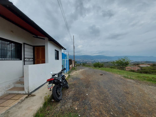 Imagen 2 de 15 de Casa Venta En Tucape