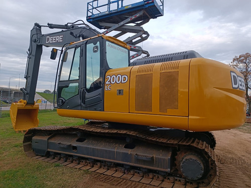 Excavadora John Deere J200d