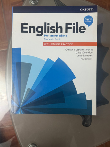 English File Pre Intermediate - Multipack A - 4th Edition