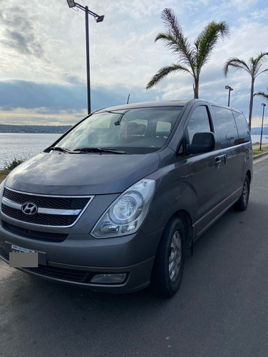 Hyundai H1 2.5 Premium 1 Mt