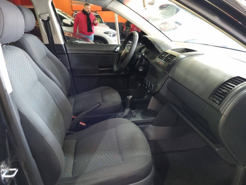 Imagem 10 de 11 de Volkswagen Polo 1.6 Mi 8v Flex 4p Manual