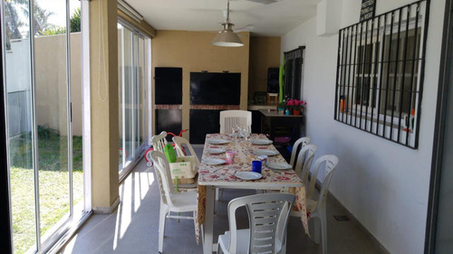 Venta Casa - Castelar Norte. Acepta Menor Valor