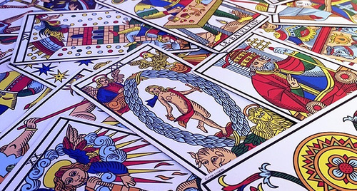 Imagen 3 de 4 de Tarot De Marsella Oraculo De Bolsillo Solo Cartas