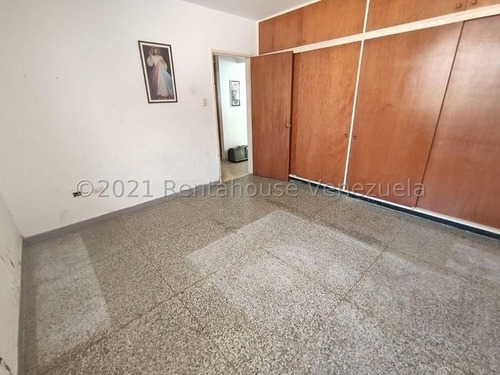 Imagen 16 de 19 de Casa En Venta #22-4802 Yubelys Martínez 04242763692 Rent-a-house