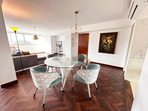 Bello Monte Apartamento Remodelado En Alquiler