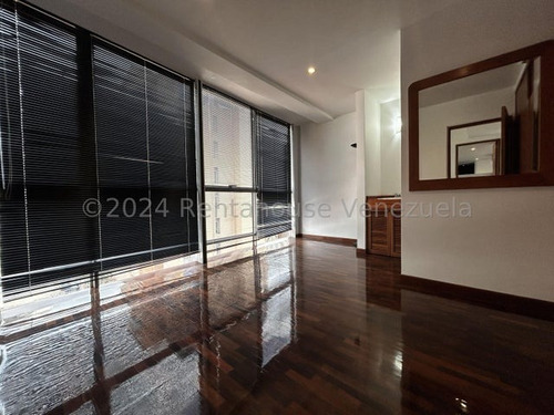 Carla Gonzalez Apartamento En Alquiler En La Urbanizacion La Castellana Mls #24-28589 Sc