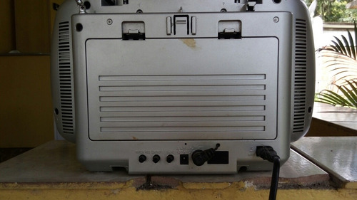 Rádio Portátil Cougar Com Cd E Tv
