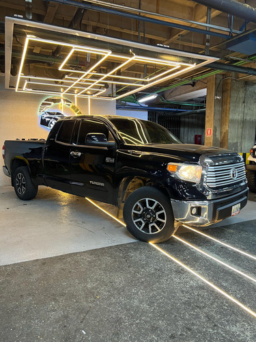 Toyota Tundra 2017