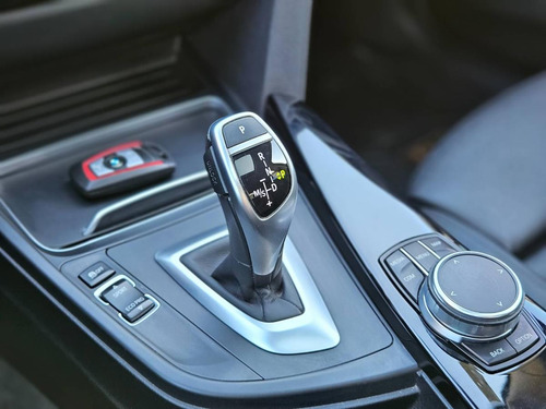 BMW Serie 3 2.0 320i Sedan Sportline