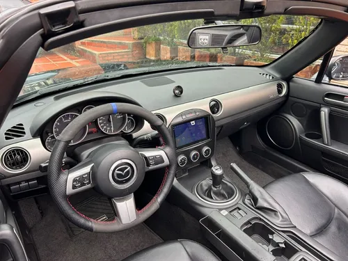 Mazda Miata Mx 5 Convertible 2.0 Mt