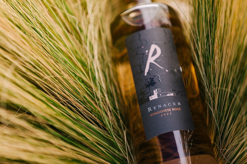 Imagen 2 de 7 de Vino Renacer Sangiovese Rosé