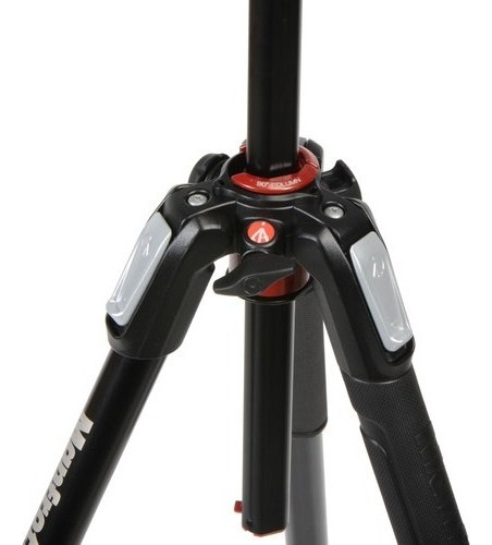 Tripé Manfrotto MK190xPro 3-3W com cabeça para P/6 kg