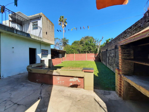Casa Multifamiliar En Venta Quilmes