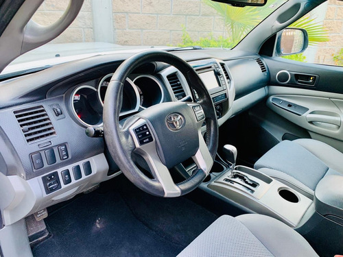 Toyota Tacoma TRD Sport 4x2