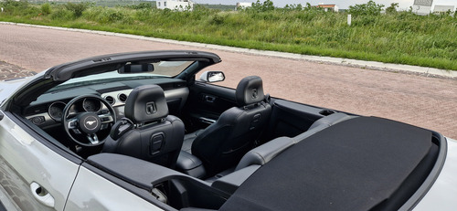 Mustang Convertible Impecable Edicion Especial