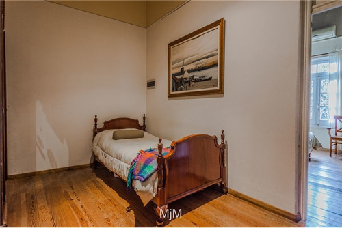 Venta Casa De 3 Dormitorios En Parque Batlle