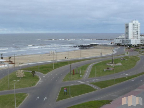 Imagen 11 de 26 de Apartamento En Punta Del Este, Brava