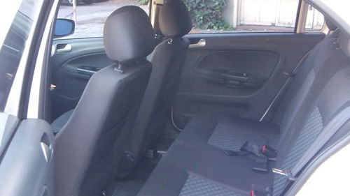 Gol Trend Highline 5 Puertas Automotores Santiago