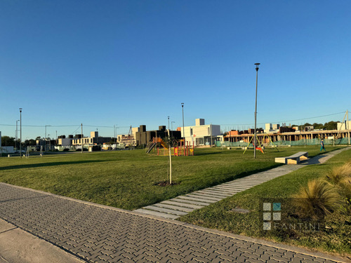 Mansos Del Sur. Terreno 400m2. Apto Dúplex. Zona Sur. Guardia 24h