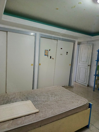 Llev18m- Mjev22m Smart House Vende Apartamento En El Centro