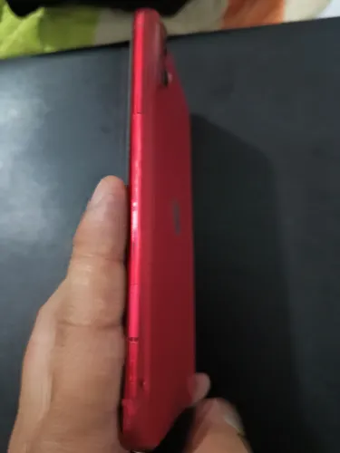 Apple iPhone 11 (128 Gb) - (product)red (Usado)