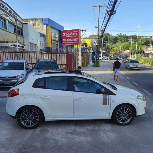Imagem 7 de 15 de Fiat Bravo Sporting 1.8 2013