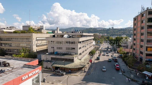 Imagen 18 de 22 de Edificio En Venta Los Cortijos De Lourdes I