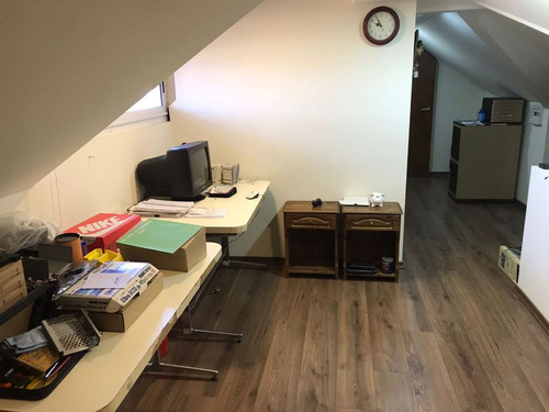 Chalet En Venta En Bernal Centro
