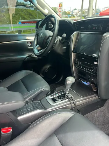 Toyota Fortuner 2.4 Diésel Srv 4X2