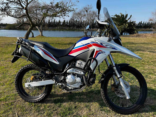 Imagen 2 de 16 de Honda Xre 300 Rally