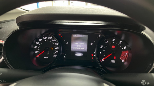 Fiat Cronos 1.8 16v Precision