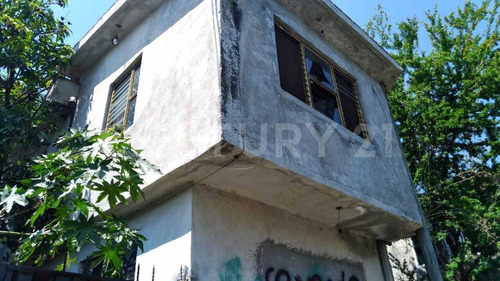 Casa En Venta En Xochitepec, Morelos Para Remodelar