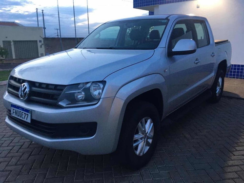 Volkswagen Amarok 2.0 Trendline Cab. Dupla 4x4 4p Manual