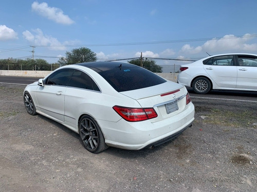 Imagen 6 de 7 de Mercedes-benz Clase E 2011 3.5 350 Elegance Mt