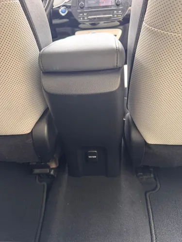 Toyota Prius 1.8 Premium Cvt