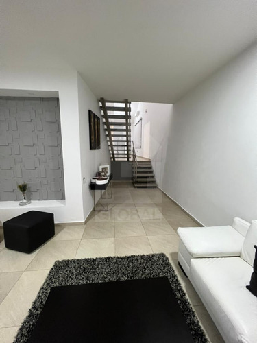 Imagen 10 de 17 de Global Vende Casa - Quinta En Urb. El Trigal Centro - Valencia (glc-789)